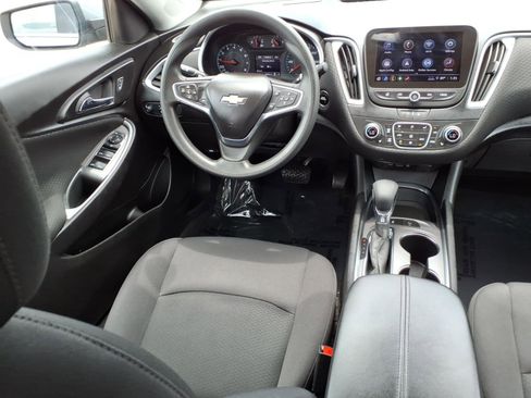 Used 2024 Chevrolet Malibu LT FWD image 4