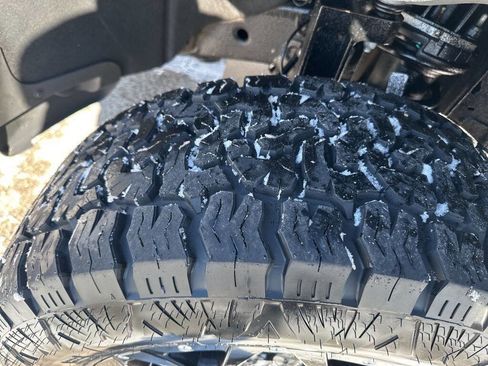 Used 2025 Chevrolet Silverado 1500 LT image 15