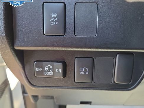 Used 2023 Toyota Tacoma SR image 19