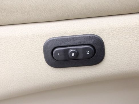 Used 2020 Jeep Grand Cherokee Limited w/ Premium Lighting Group RWD image 20