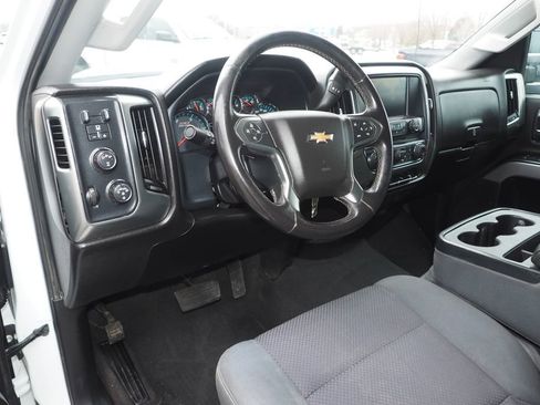 Used 2019 Chevrolet Silverado 2500 LT AWD/4WD image 12
