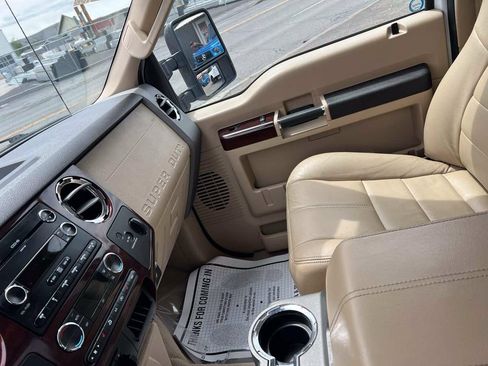 Used 2010 Ford F350 Lariat RWD image 11