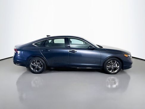 Used 2023 Honda Accord EX-L image 11