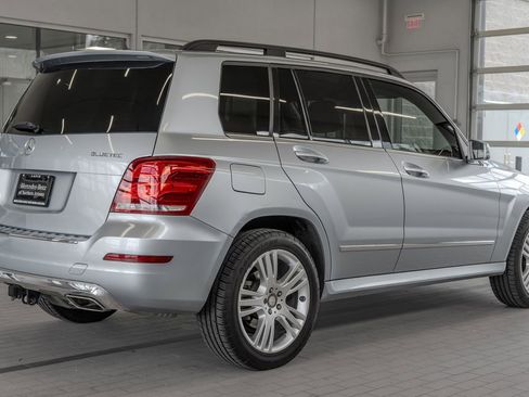 Used 2015 Mercedes-Benz GLK 250 BlueTEC 4MATIC image 29