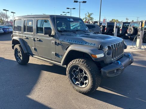 Used 2022 Jeep Wrangler Unlimited Rubicon 4xe w/ Cold Weather Group image 10