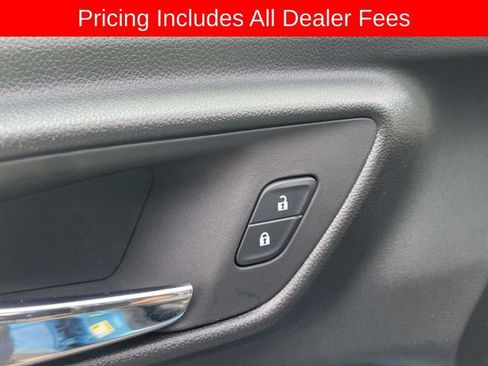 Used 2025 Chevrolet Trax LT w/ Driver Confidence Package FWD image 20