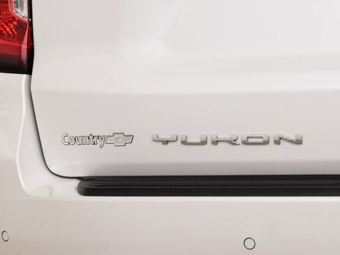Used 2024 GMC Yukon Denali Ultimate AWD/4WD image 23