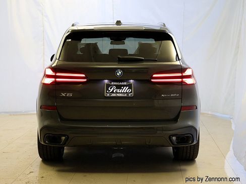 New 2026 BMW X5 xDrive50e w/ M Sport Package AWD/4WD image 7