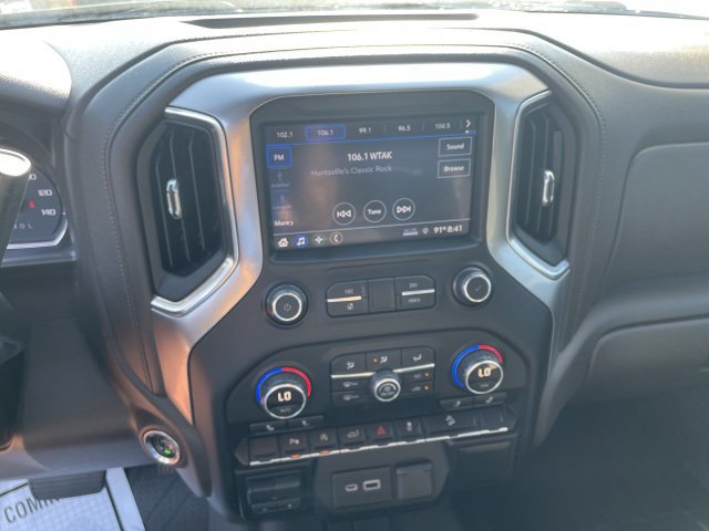 Used 2019 Chevrolet Silverado 1500 LT Trail Boss w/ Convenience Package AWD/4WD image 20