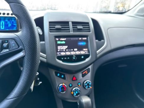 Used 2013 Chevrolet Sonic LT image 20