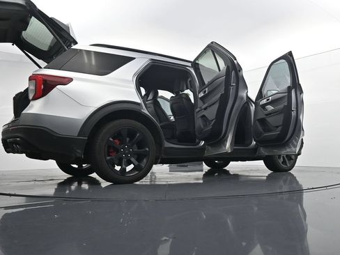 Used 2020 Ford Explorer ST w/ ST Street Pack AWD/4WD image 29
