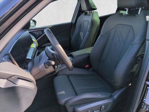 Used 2025 BMW X3 xDrive30i w/ Convenience Package image 15