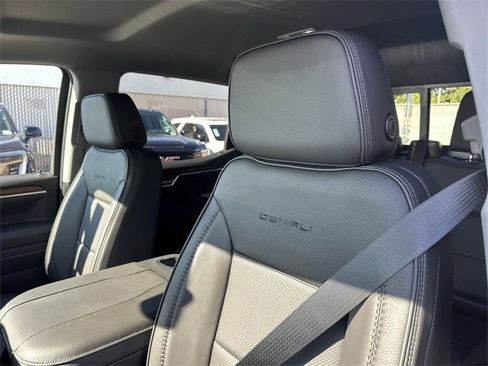 New 2026 GMC Sierra 1500 Denali w/ Technology Package image 23