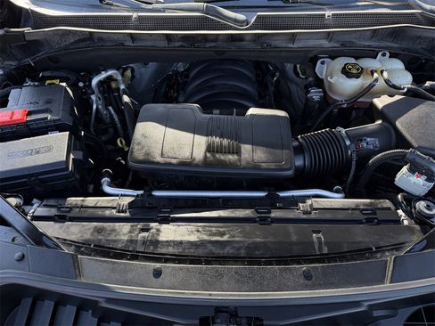 Used 2021 Chevrolet Tahoe LT image 30