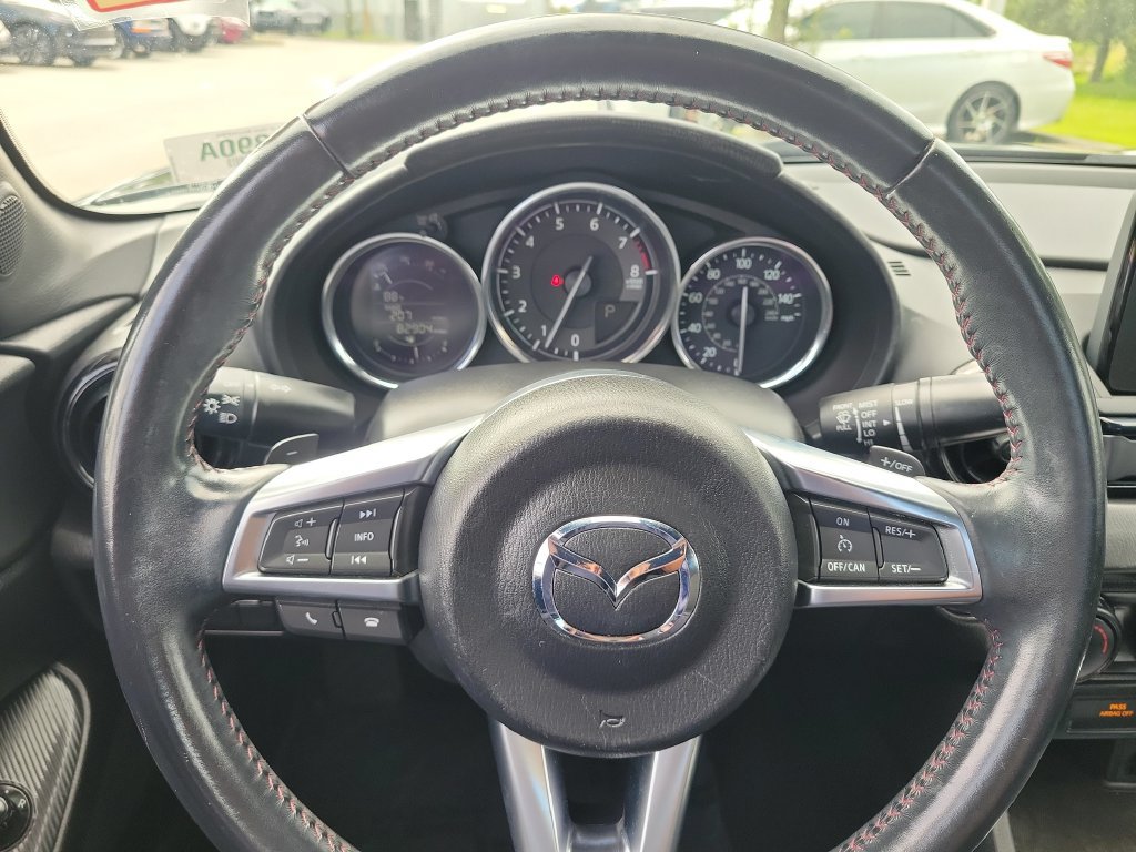 Used 2019 MAZDA MX-5 Miata Sport w/ I-ACTIVSENSE Sport Package RWD image 8