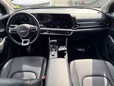 Certified 2023 Kia Sportage EX AWD/4WD image 19