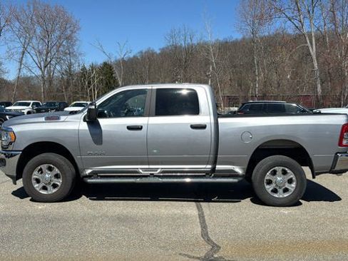 Used 2024 RAM 2500 Big Horn w/ Bed Utility Group AWD/4WD image 4