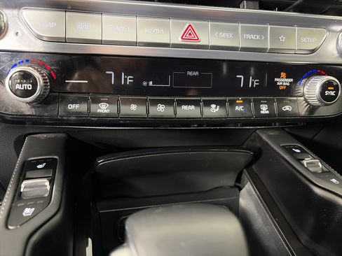 Certified 2024 Kia Telluride SX X-Line AWD/4WD image 29