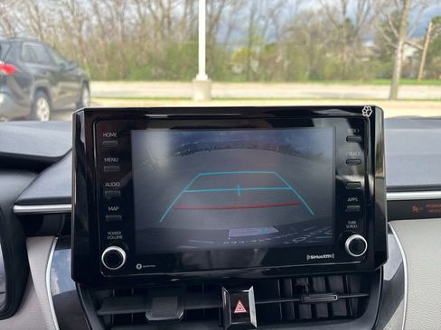 Used 2022 Toyota Corolla LE image 21