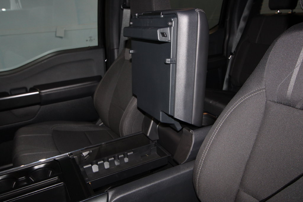 Used 2026 Ford F150 STX w/ F-150 LOBO Package AWD/4WD image 18