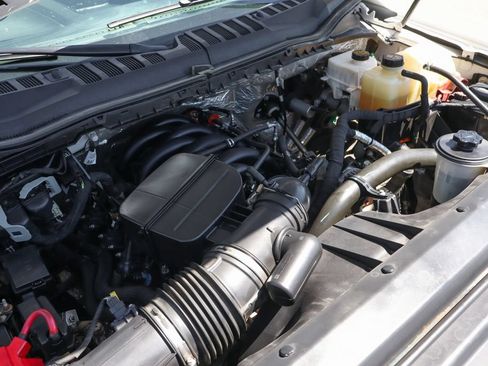 Used 2022 Ford F350 XL w/ Power Equipment Group RWD image 15