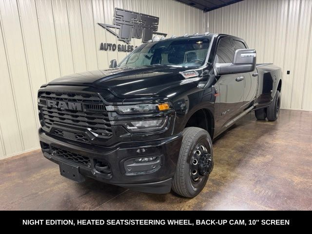 Used 2025 RAM 3500 Big Horn AWD/4WD image 1