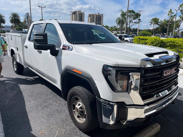 Used 2024 GMC Sierra 2500 Pro w/ Convenience Package AWD/4WD image 1