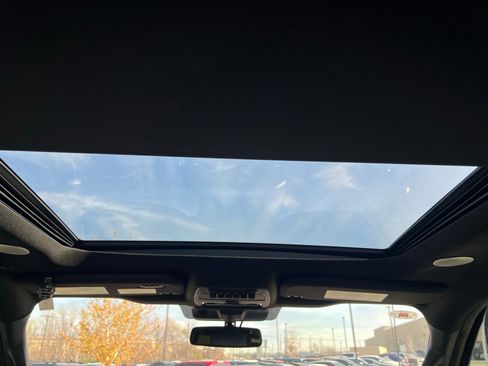 Used 2024 Ford F250 Platinum image 21