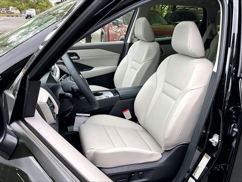 New 2026 Nissan Rogue Dark Armor image 9