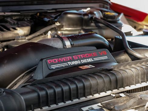 Used 2004 Ford Excursion Eddie Bauer image 44