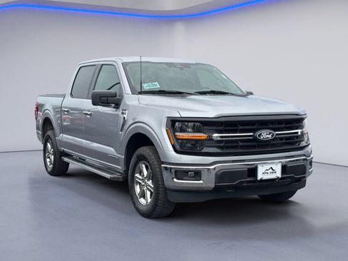 Certified 2025 Ford F150 XLT w/ Equipment Group 301A Standard AWD/4WD image 6
