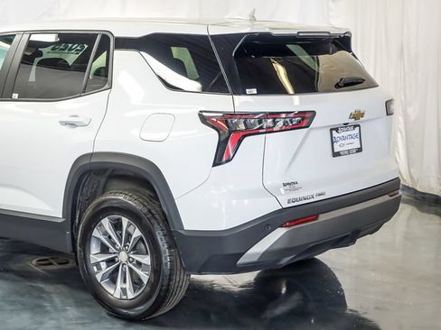 Certified 2025 Chevrolet Equinox LT AWD/4WD image 10