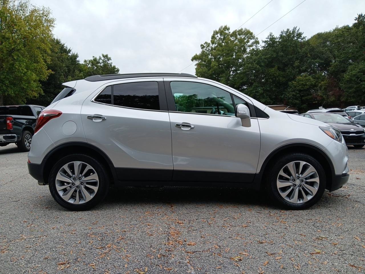 Used 2018 Buick Encore Preferred FWD image 5