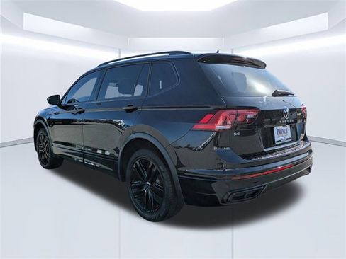 Used 2022 Volkswagen Tiguan SE R-Line image 7