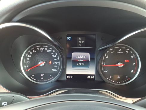Used 2019 Mercedes-Benz GLC 300 image 18