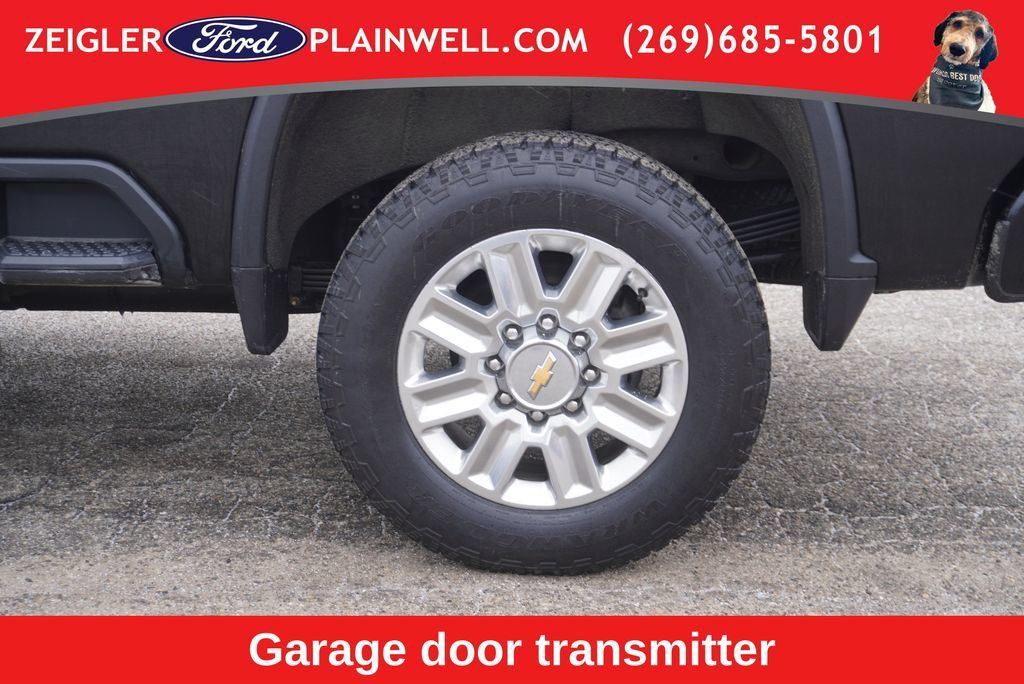 Used 2024 Chevrolet Silverado 2500 High Country AWD/4WD image 13