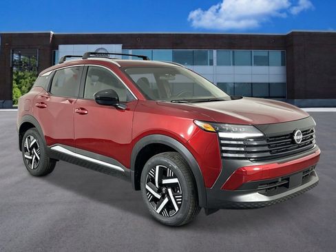 New 2026 Nissan Kicks SV w/ Cold Weather Package FWD image 7