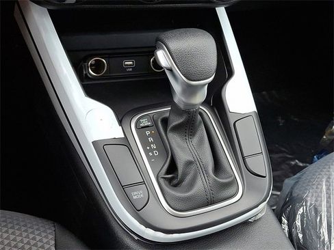 New 2025 Kia Soul LX image 10