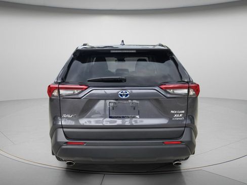 Used 2024 Toyota RAV4 XLE AWD/4WD image 6