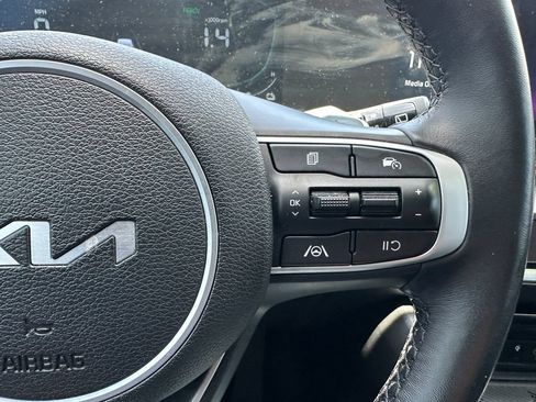 Used 2023 Kia Sportage EX AWD/4WD image 26