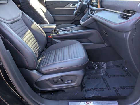 New 2026 Ford Explorer ST-Line w/ ST-Line Street Pack image 41