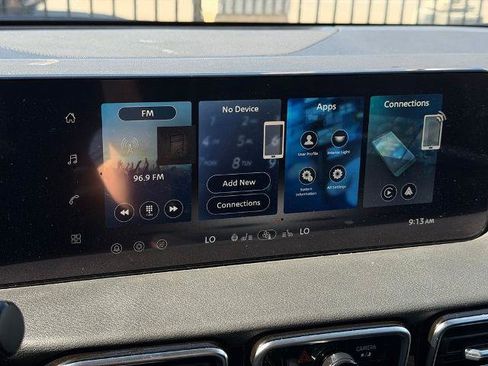 New 2026 Nissan Sentra SR w/ SR Premium Package FWD image 28
