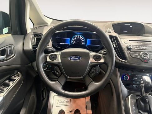 Used 2017 Ford C-MAX SE image 10