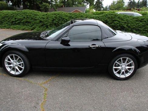 Used 2012 MAZDA MX-5 Miata Grand Touring RWD image 12
