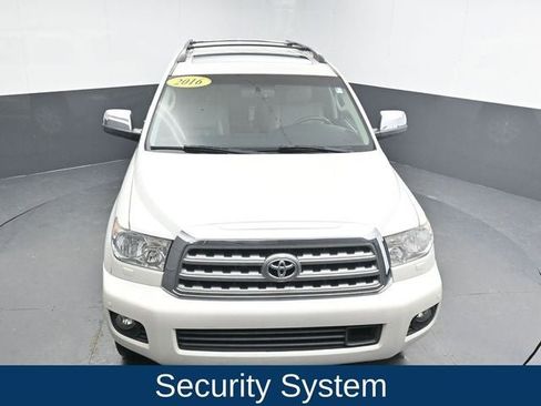 Used 2016 Toyota Sequoia Platinum image 20