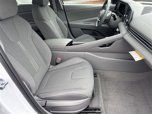 New 2026 Hyundai Elantra Blue image 13