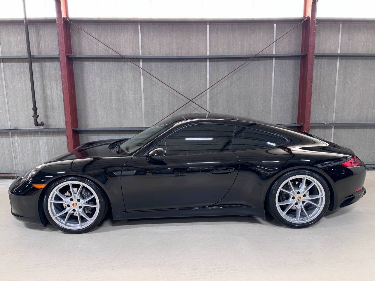Used 2019 Porsche 911 Carrera image 5