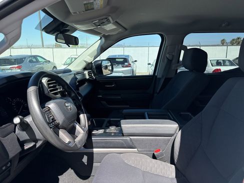 Used 2022 Toyota Tundra SR5 w/ Convenience Package RWD image 10