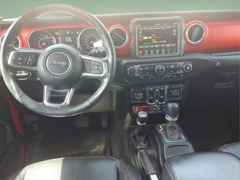 Used 2019 Jeep Wrangler Unlimited Rubicon AWD/4WD image 8