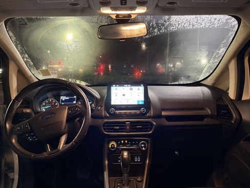 Used 2018 Ford EcoSport SE w/ SE Convenience Package image 11